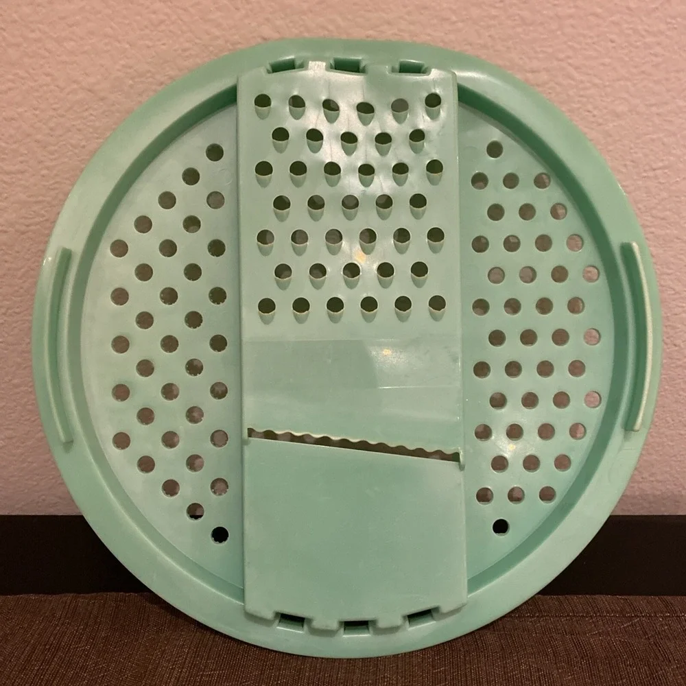 VINTAGE TUPPERWARE #787-2‎ REPLACEMENT GRATER SLICER PIECE JADEITE GREEN 9 1/2